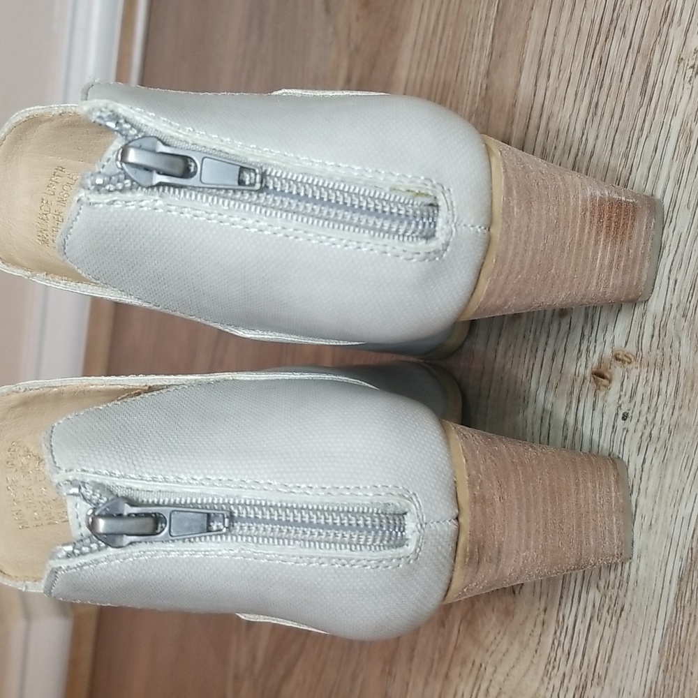 Mi.im Womens Beige Low Block Heel Booties Size 6.5 - Picture 5 of 16